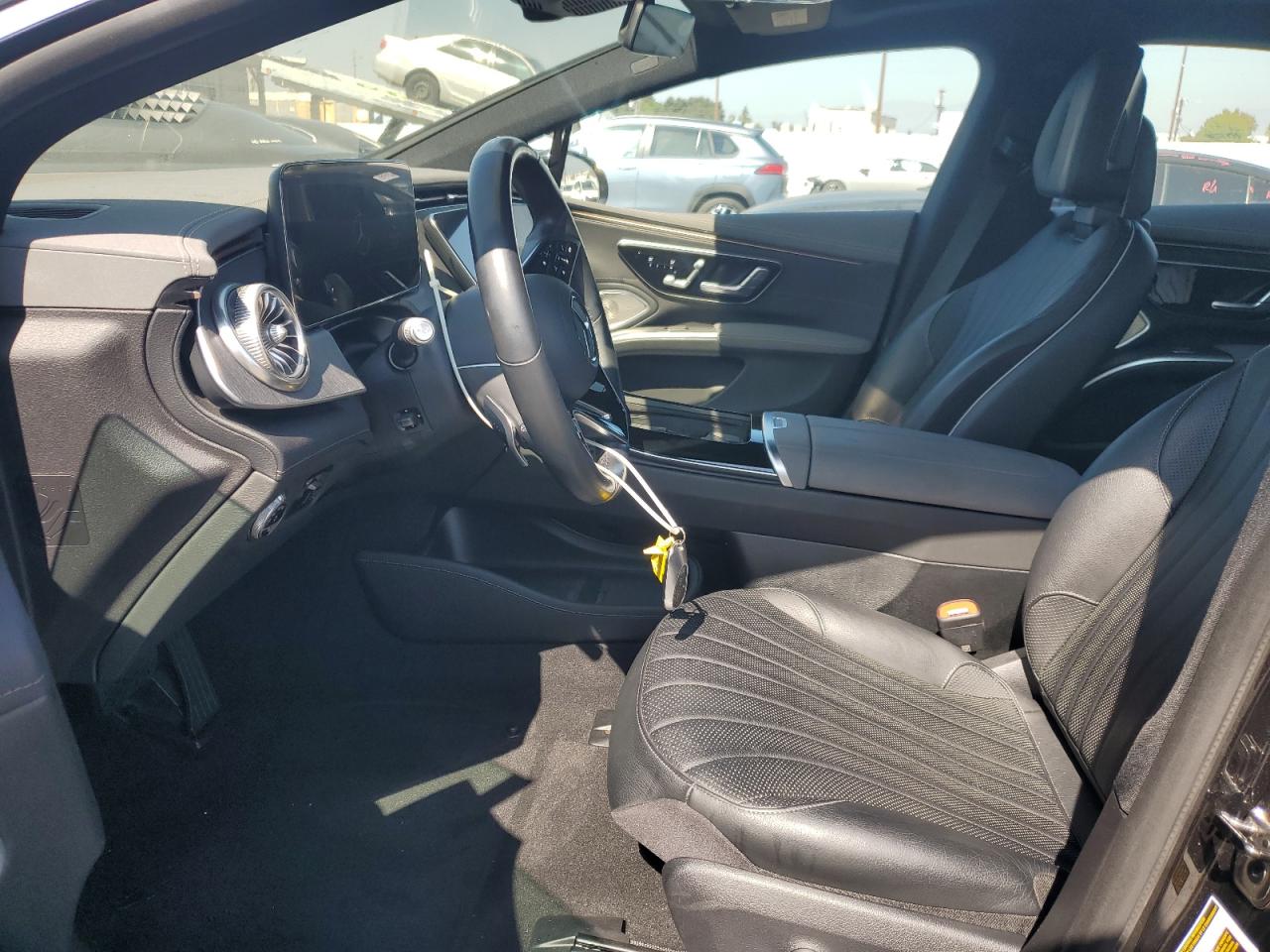 MERCEDES-BENZ EQS 450+