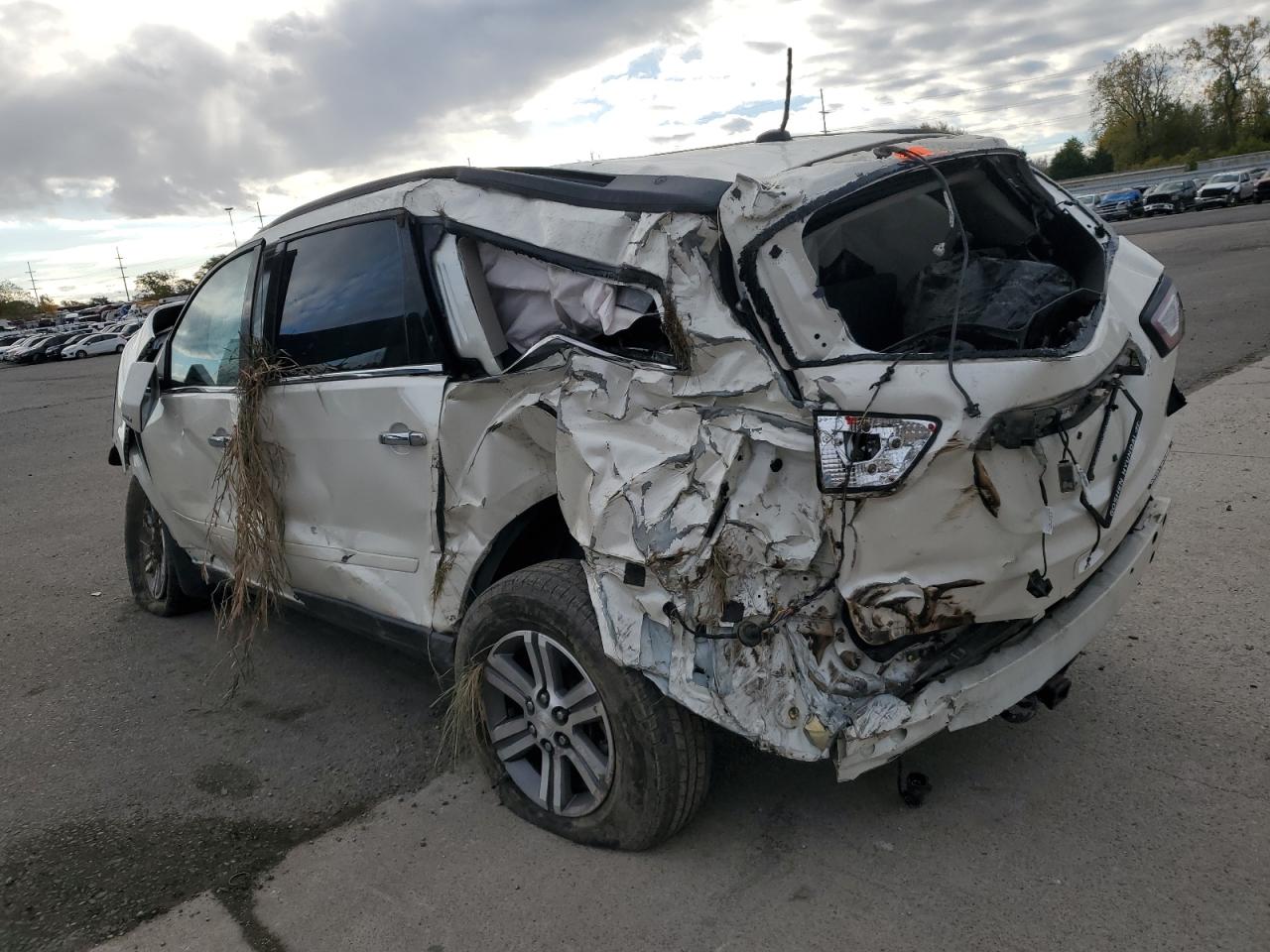 CHEVROLET TRAVERSE LT