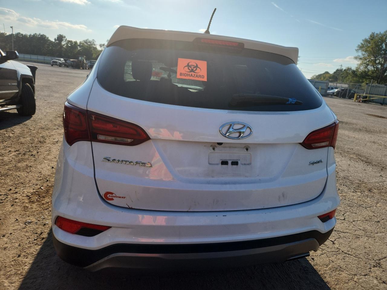 Lot #3311673231 2018 HYUNDAI SANTA FE S
