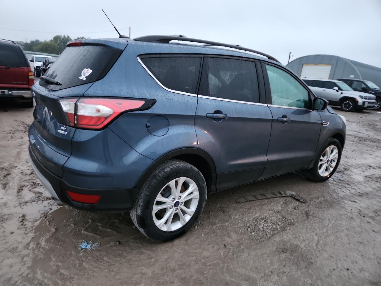FORD ESCAPE SE