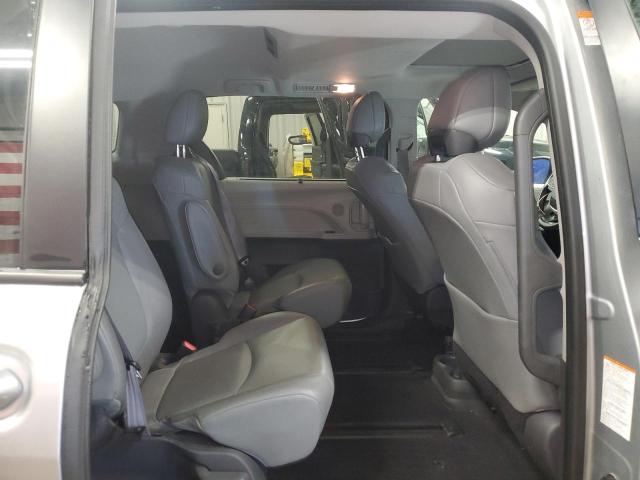2021 TOYOTA SIENNA XLE - 5TDYSKFC3MS035838