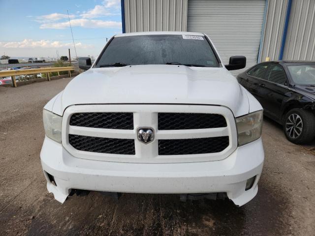 2018 RAM 1500 ST 1C6RR6FG1JS274924