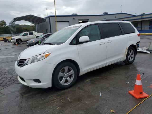 Global Auto Auctions: 2013 TOYOTA SIENNA LE