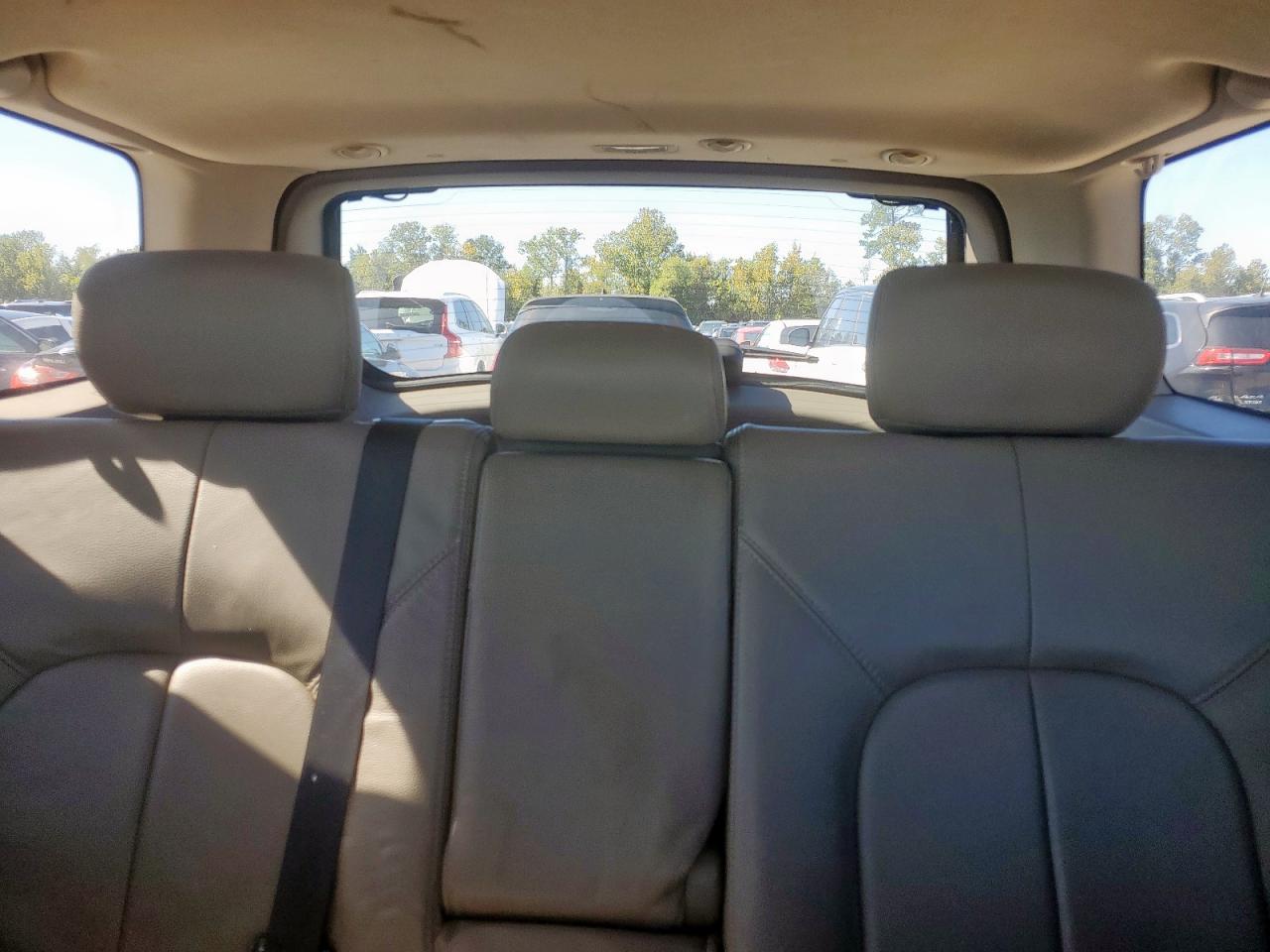 MITSUBISHI ENDEAVOR SE