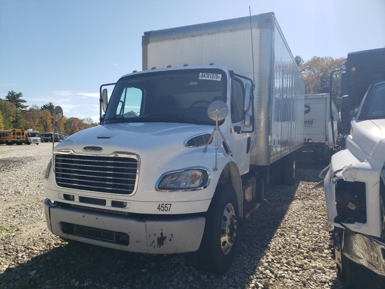  Salvage Freightliner M2 106 Med