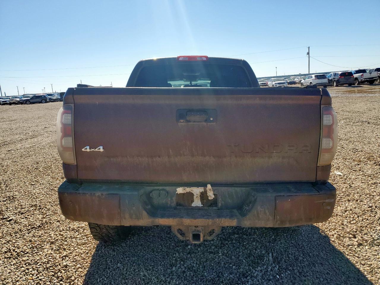 TOYOTA TUNDRA CREWMAX LIMITED