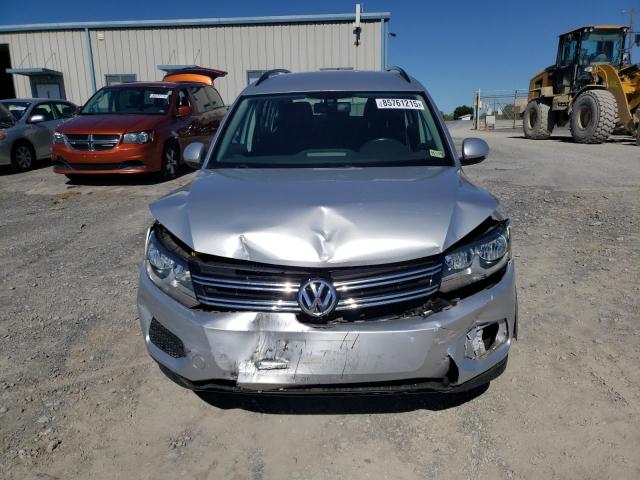 2017 VOLKSWAGEN TIGUAN S WVGBV7AX8HK000399