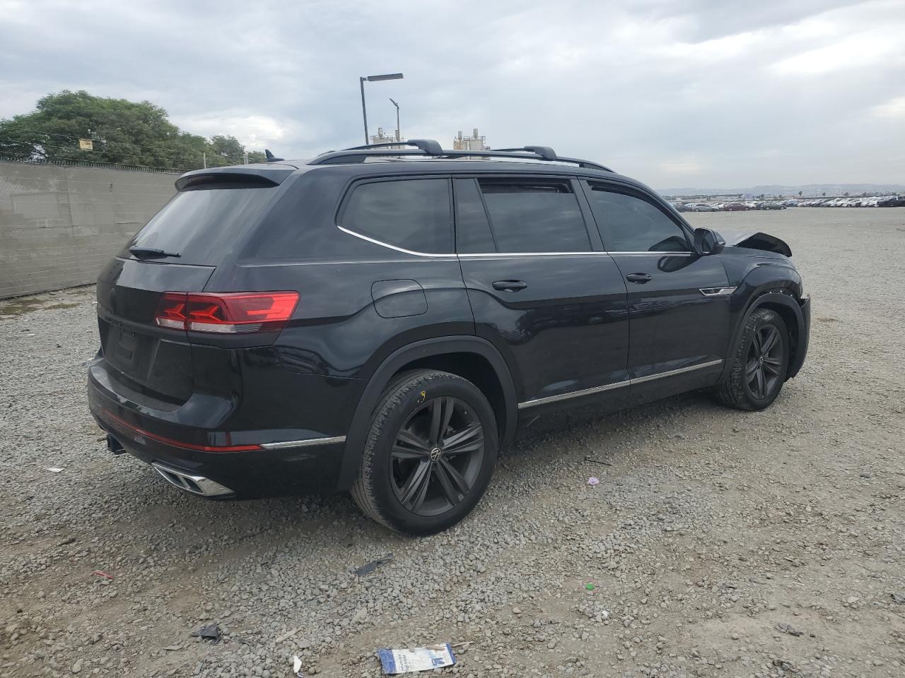 VOLKSWAGEN ATLAS SE