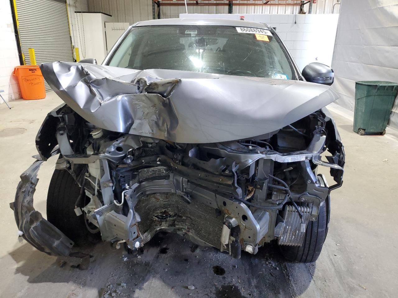 MITSUBISHI OUTLANDER SE