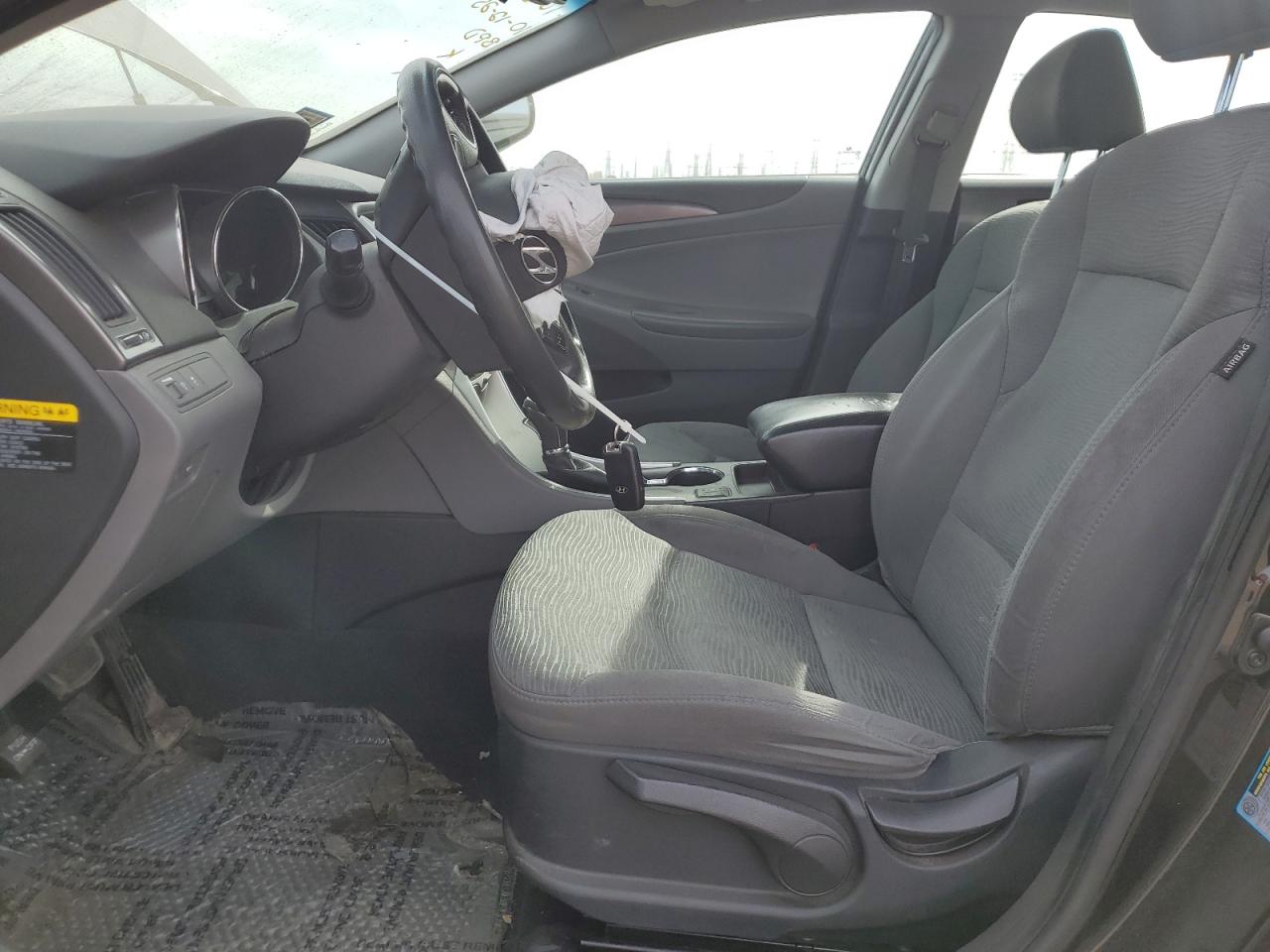 HYUNDAI SONATA HYBRID