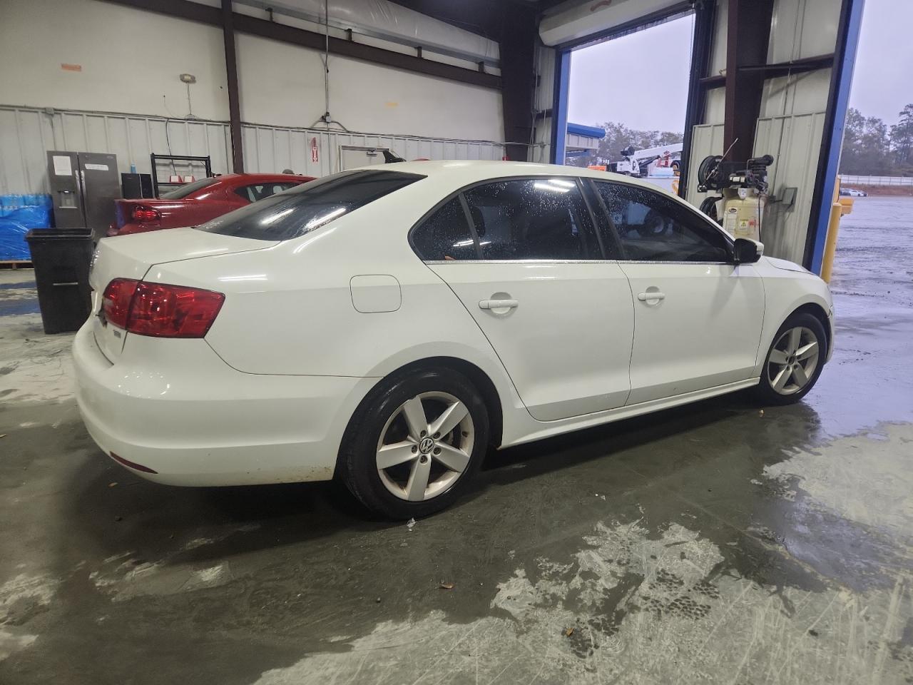 VOLKSWAGEN JETTA TDI