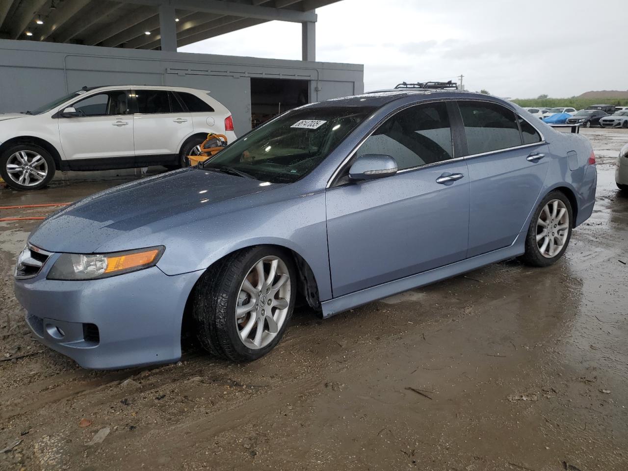 Transportlīdzekļa foto