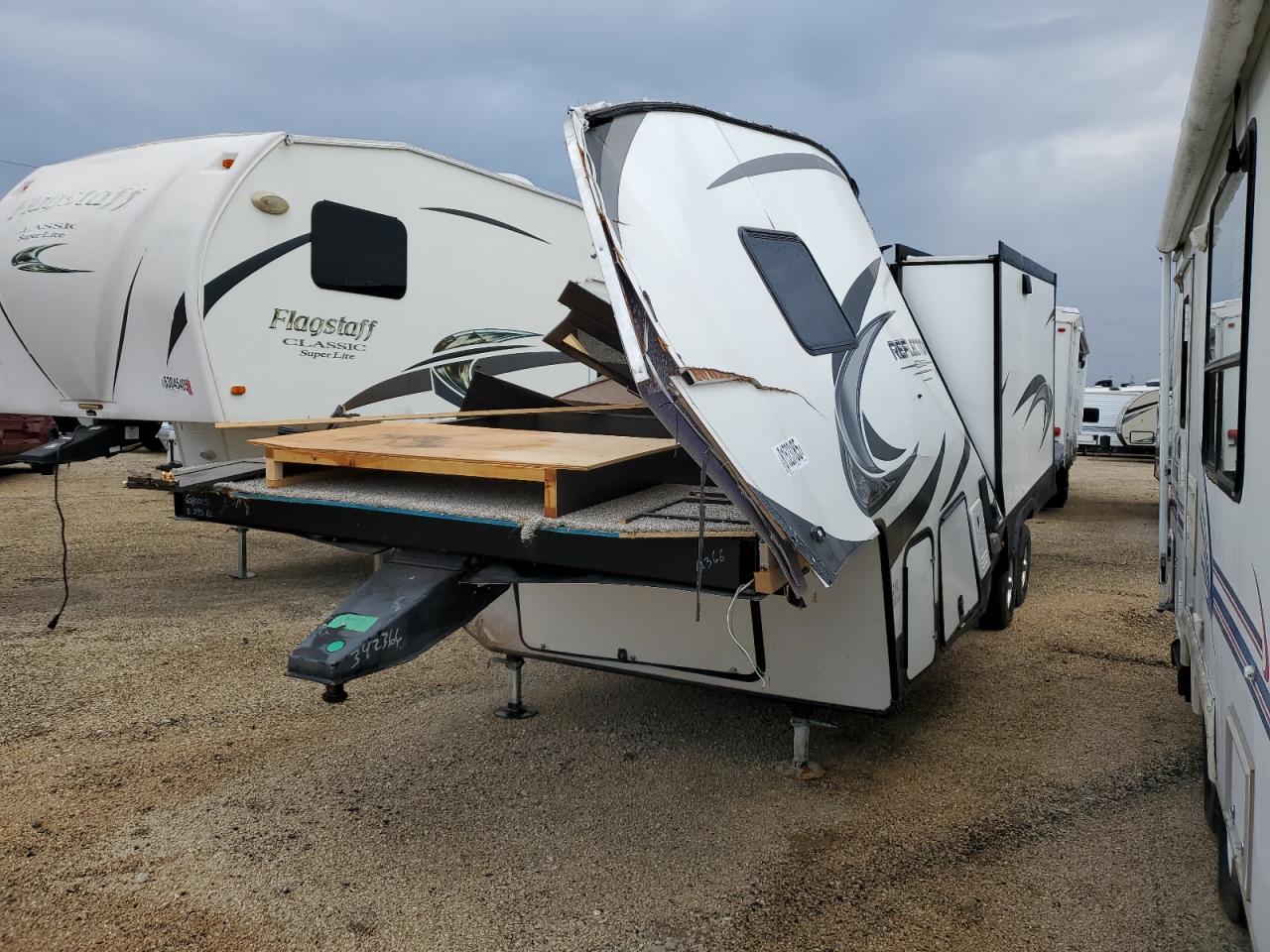 Lot #3304646943 2022 REFL TRAVELTRAI