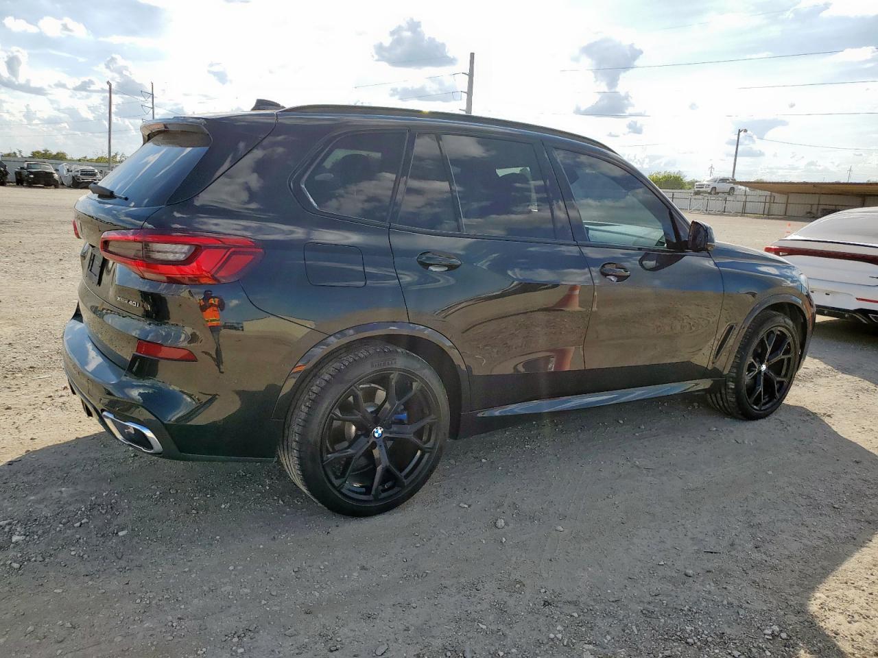 BMW X5 XDRIVE40I