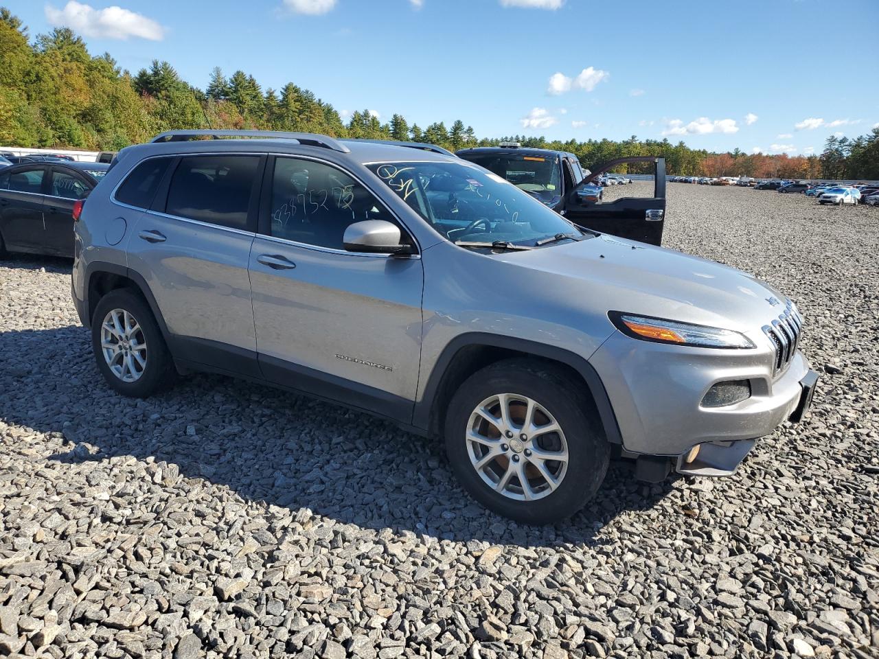 JEEP GRAND CHEROKEE LATITUDE