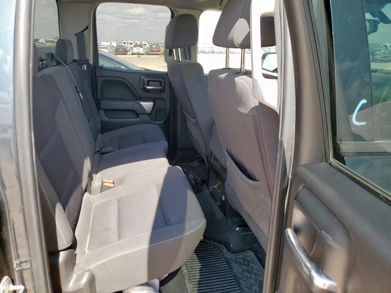 CHEVROLET SILVERADO C1500 LT