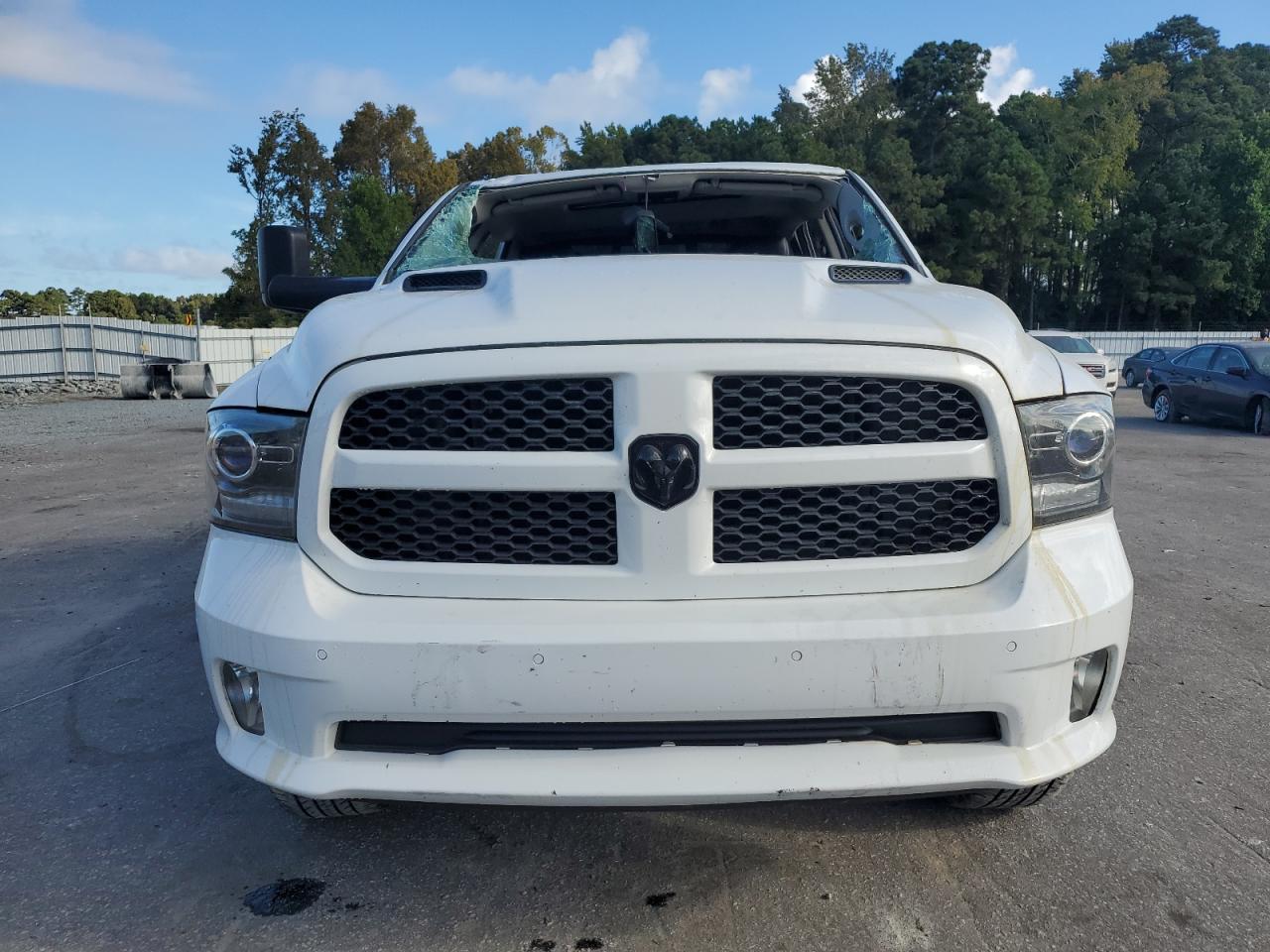 RAM 1500 SPORT