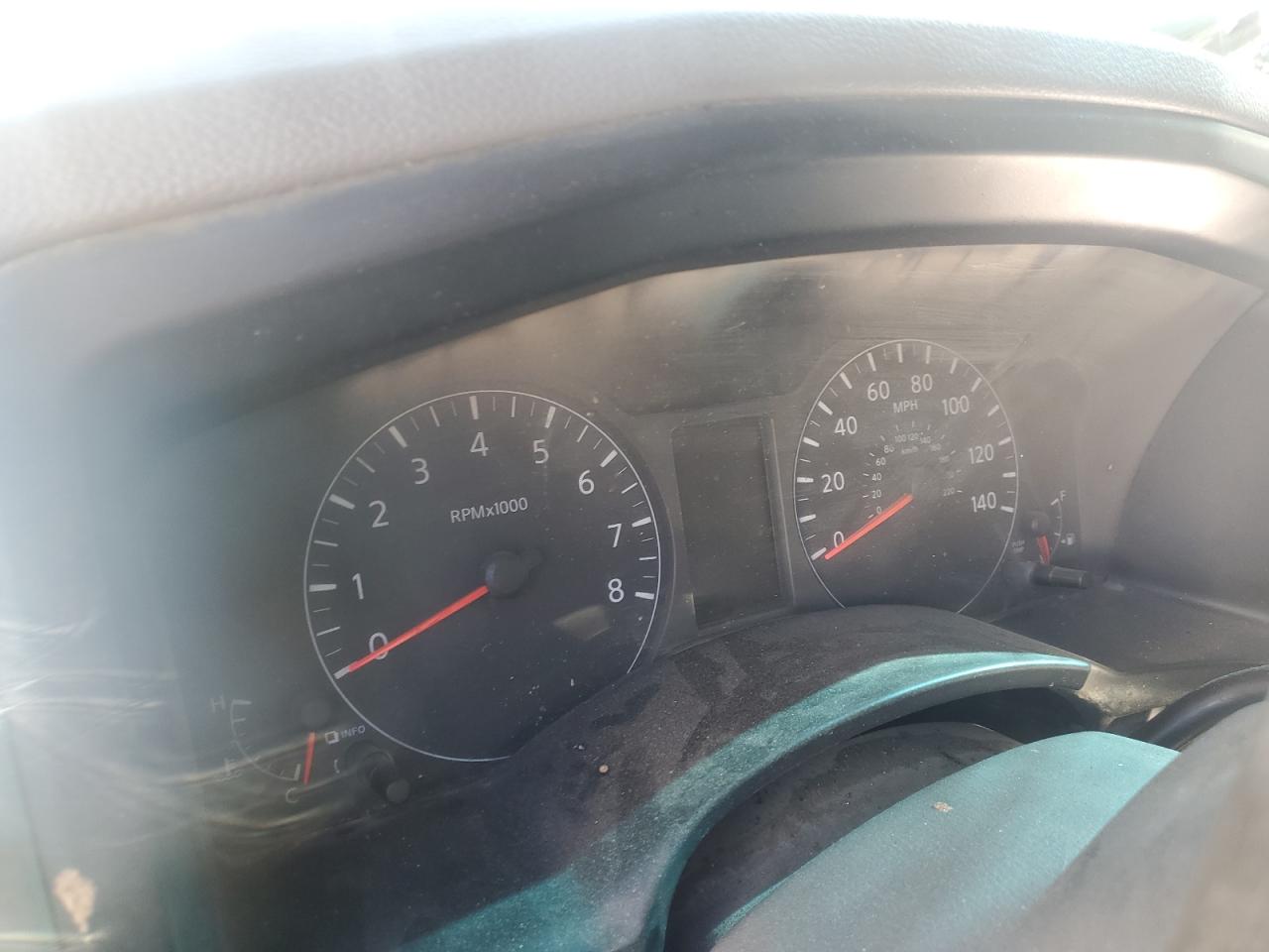 NISSAN NV3500 3500 S