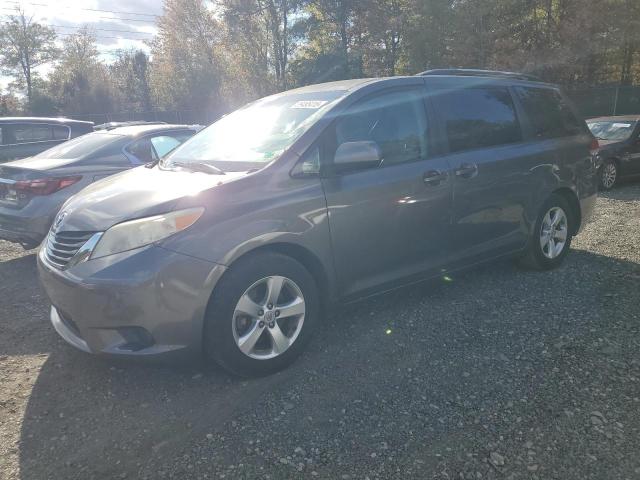 Global Auto Auctions: 2011 TOYOTA SIENNA LE