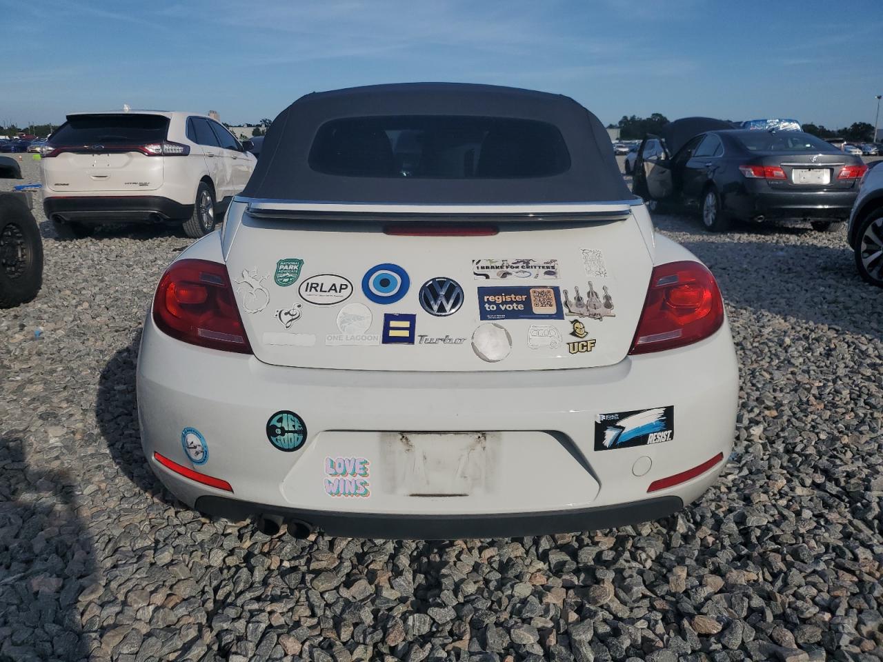 VOLKSWAGEN BEETLE S/SE