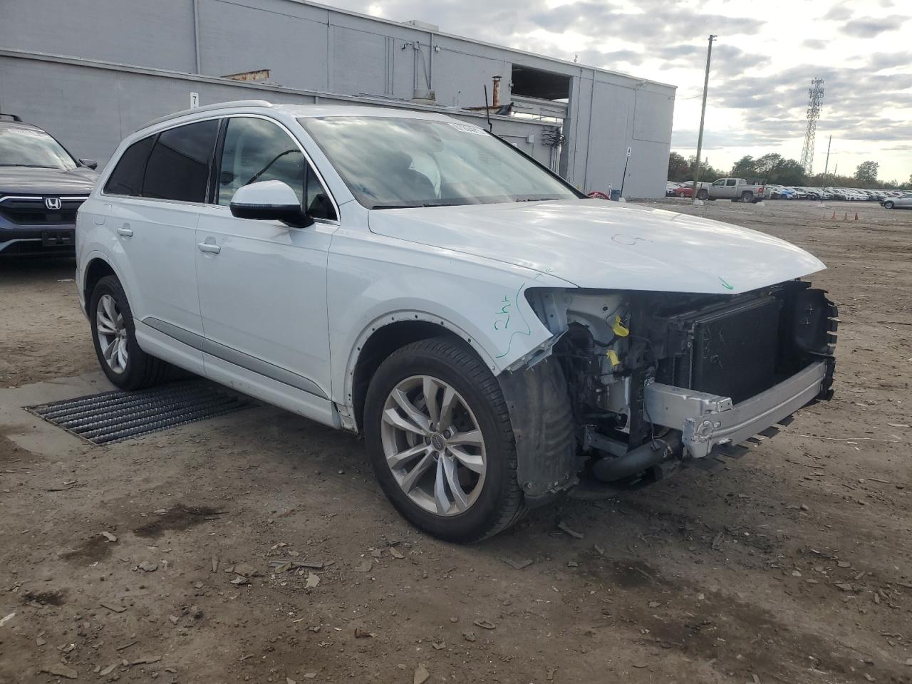 AUDI Q7 PREMIUM PLUS