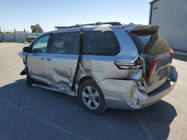 2018 TOYOTA SIENNA LE 5TDKZ3DC9JS956838