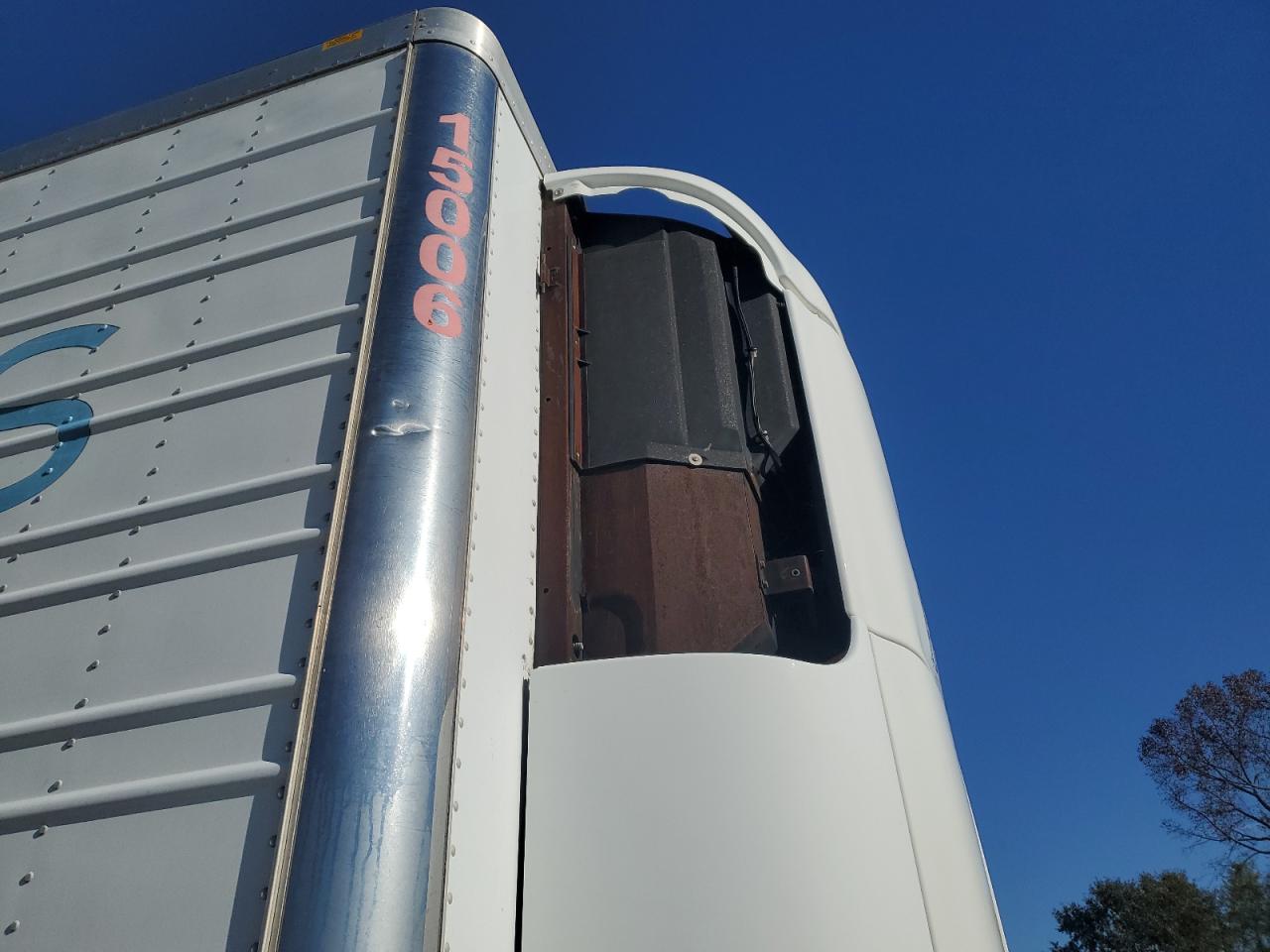 Lot #3279776291 2015 UTILITY VS2RA