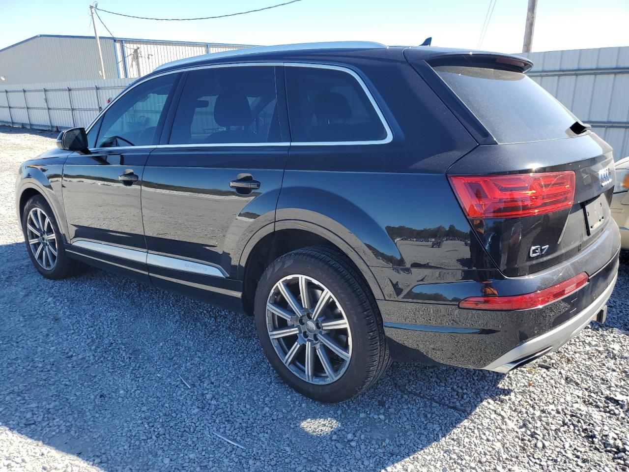 AUDI Q7 PREMIUM PLUS