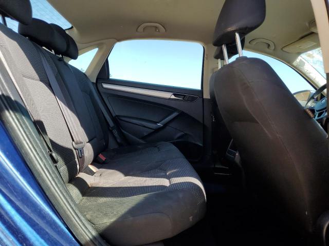 2017 VOLKSWAGEN PASSAT S 1VWAT7A33HC041551