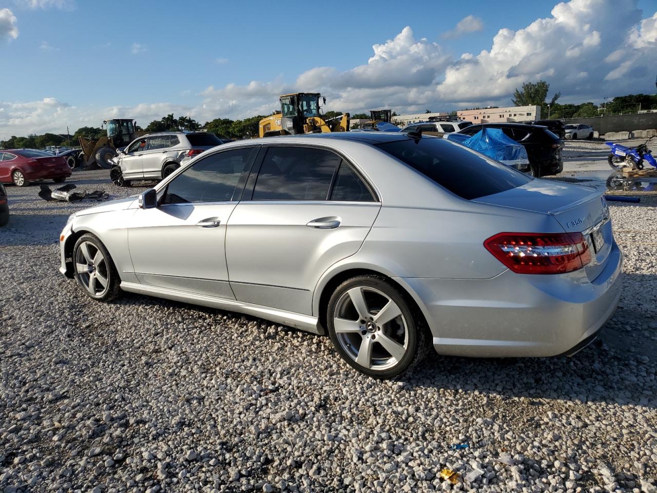 MERCEDES-BENZ E-CLASS 350