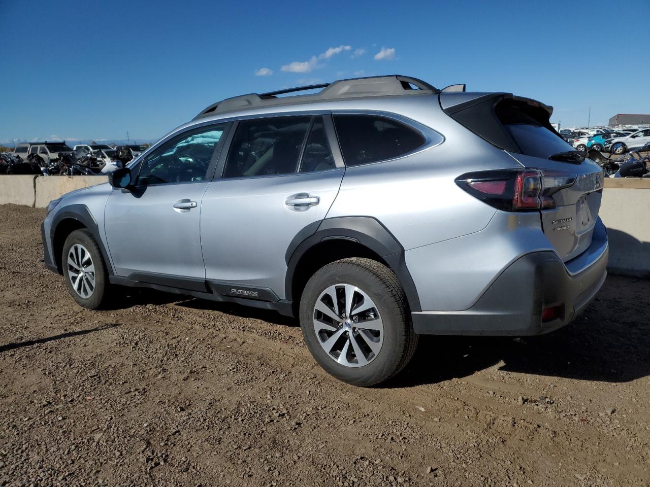 SUBARU OUTBACK PREMIUM