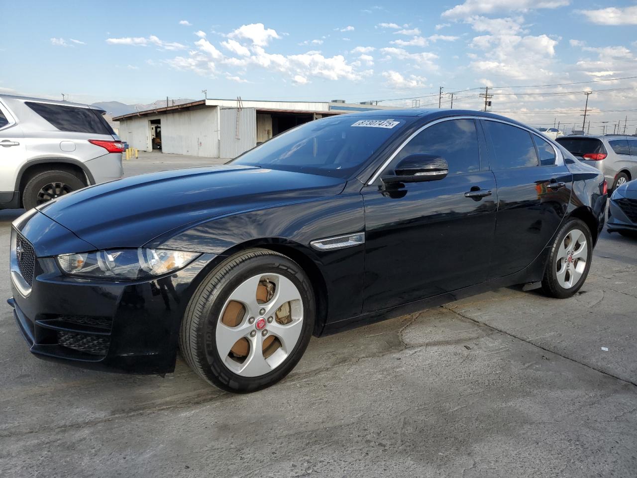 JAGUAR XE