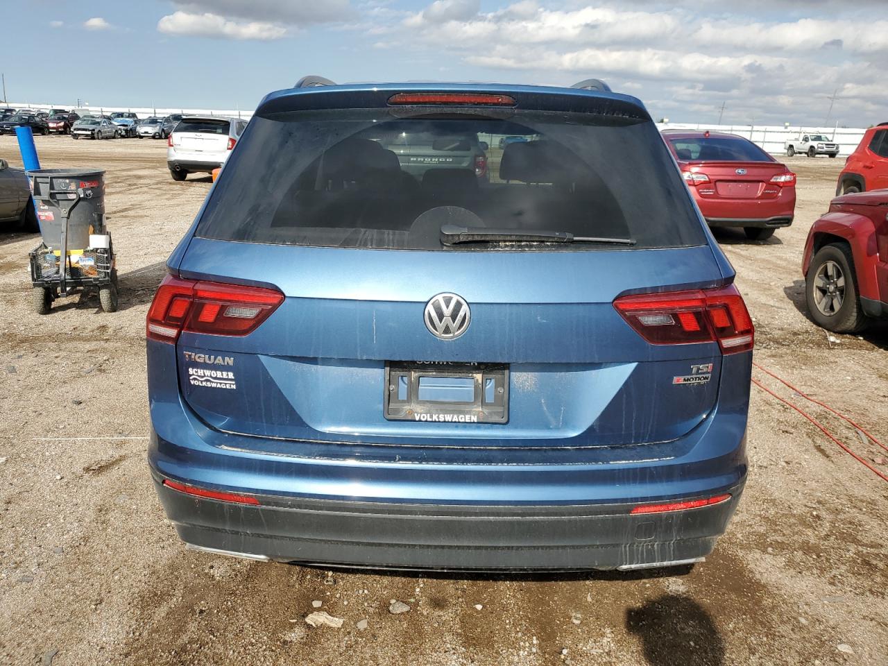 VOLKSWAGEN TIGUAN S