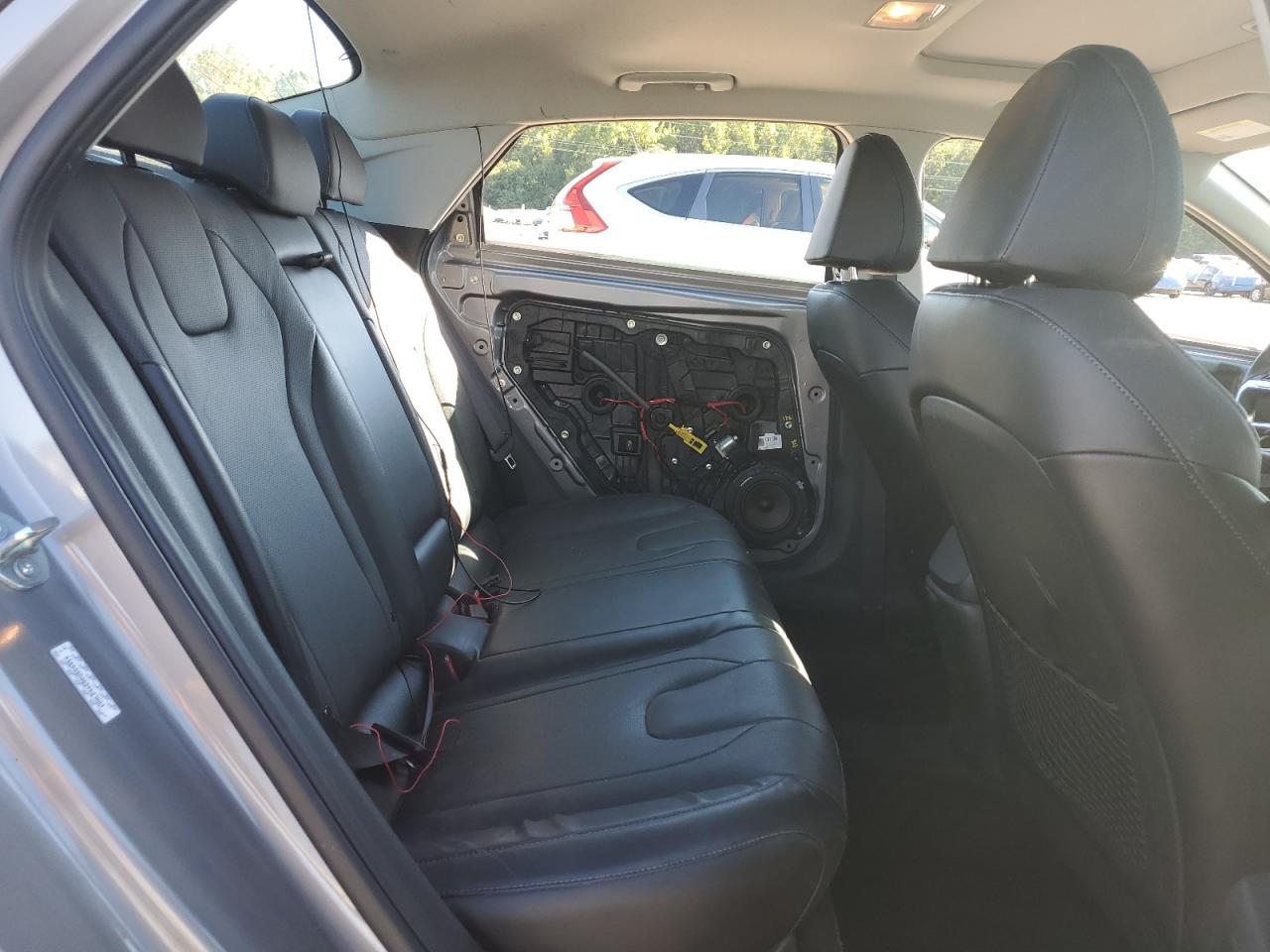 HYUNDAI ELANTRA LIMITED