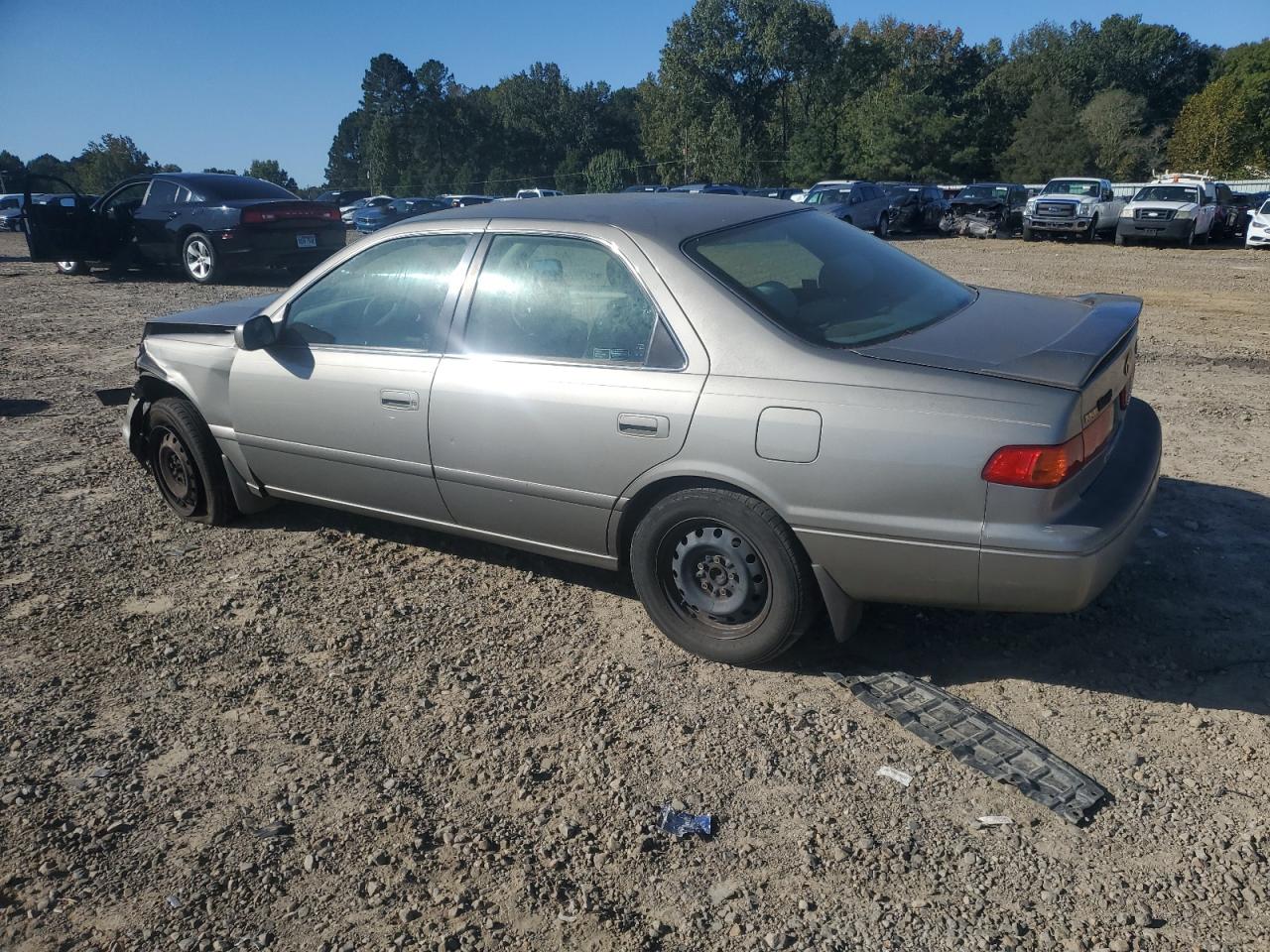 Lot #3278704635 2000 TOYOTA CAMRY CE