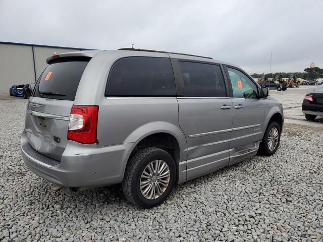2016 CHRYSLER TOWN & COU #3303969690