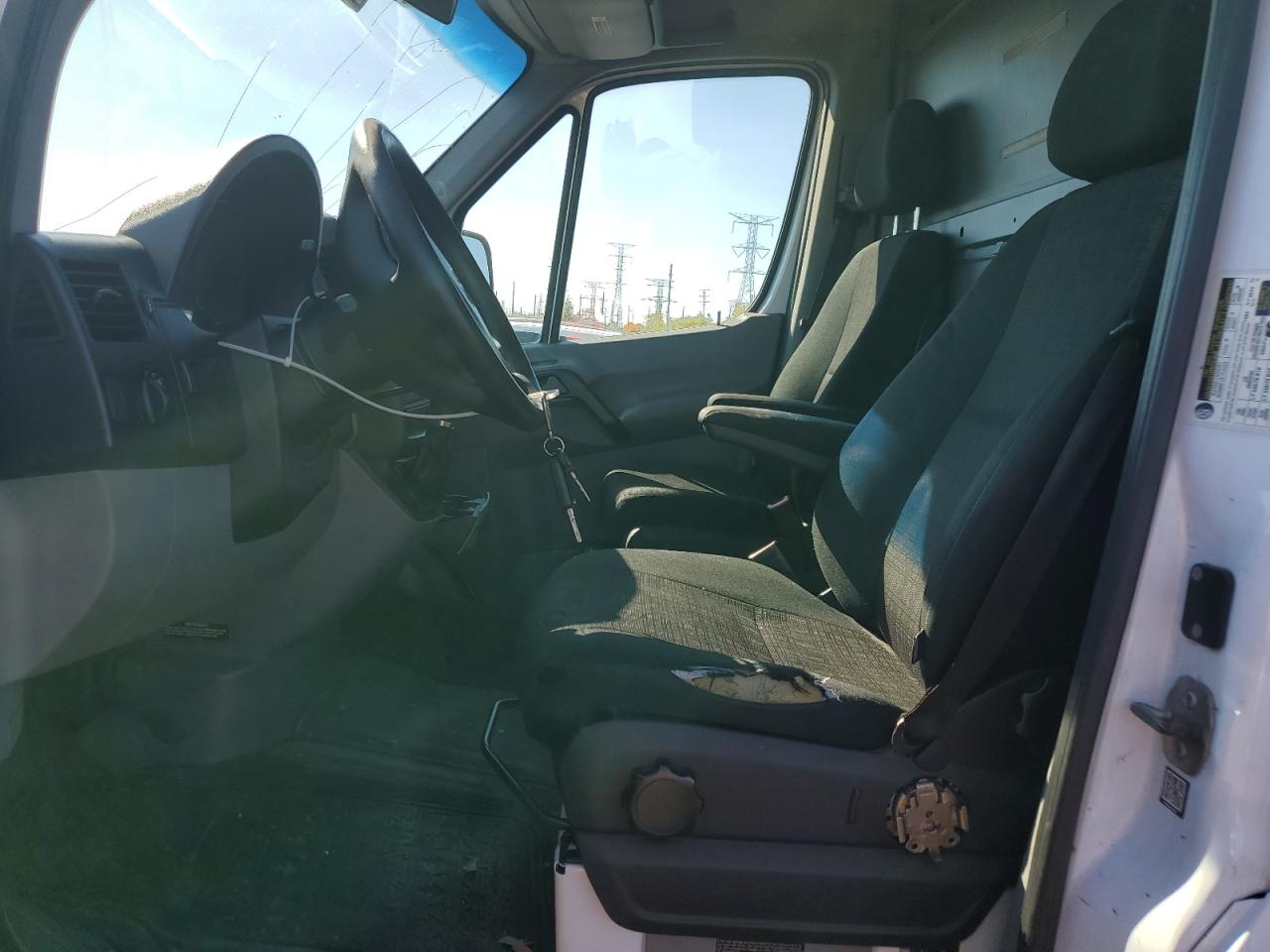 MERCEDES-BENZ SPRINTER 2500