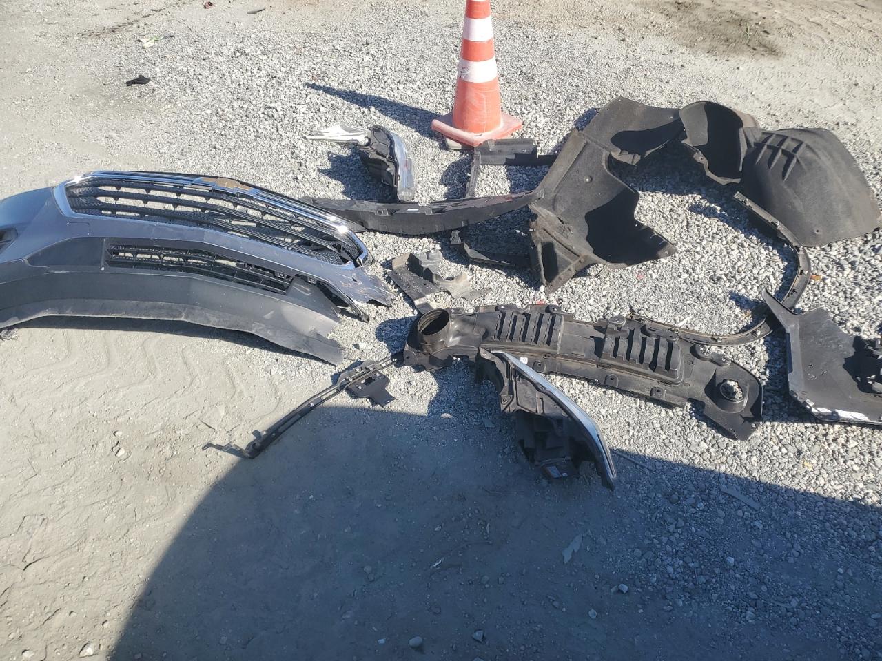 CHEVROLET TRAVERSE LS