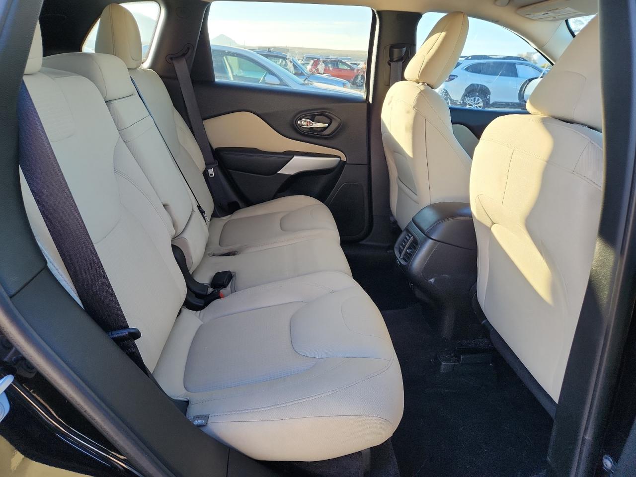 JEEP GRAND CHEROKEE LATITUDE