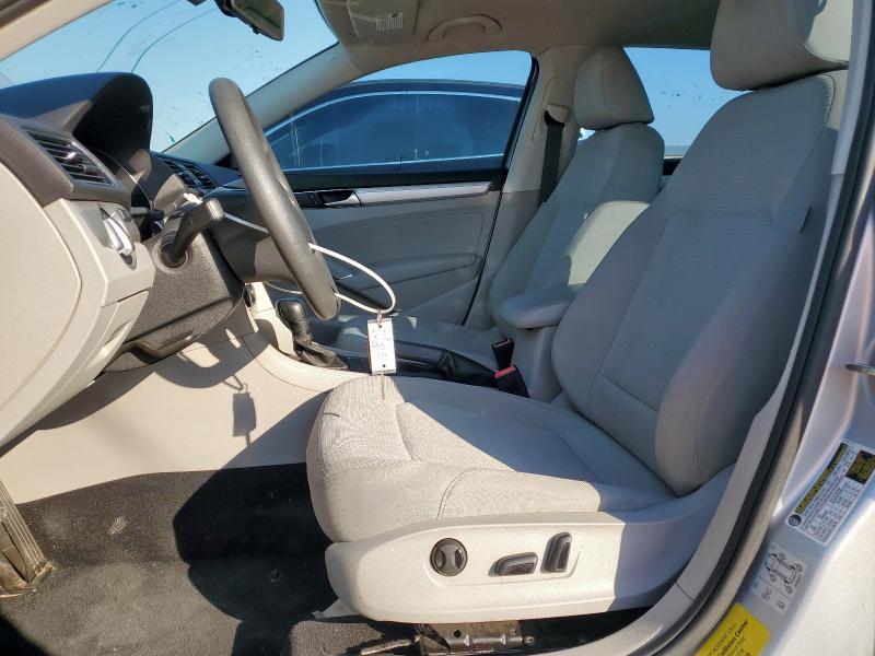 2018 VOLKSWAGEN PASSAT S 1VWAA7A35JC030983