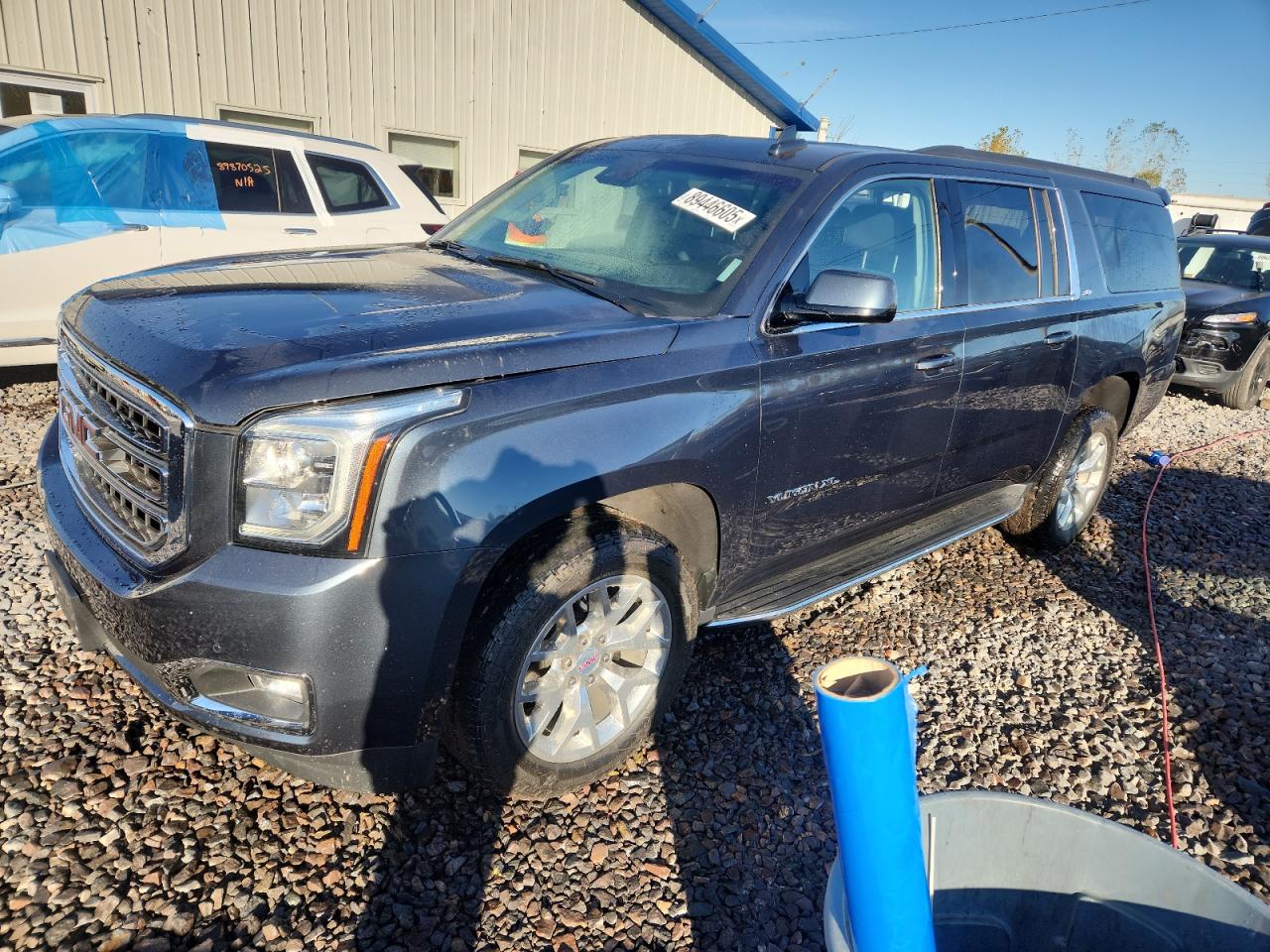 GMC YUKON K1500 SLT
