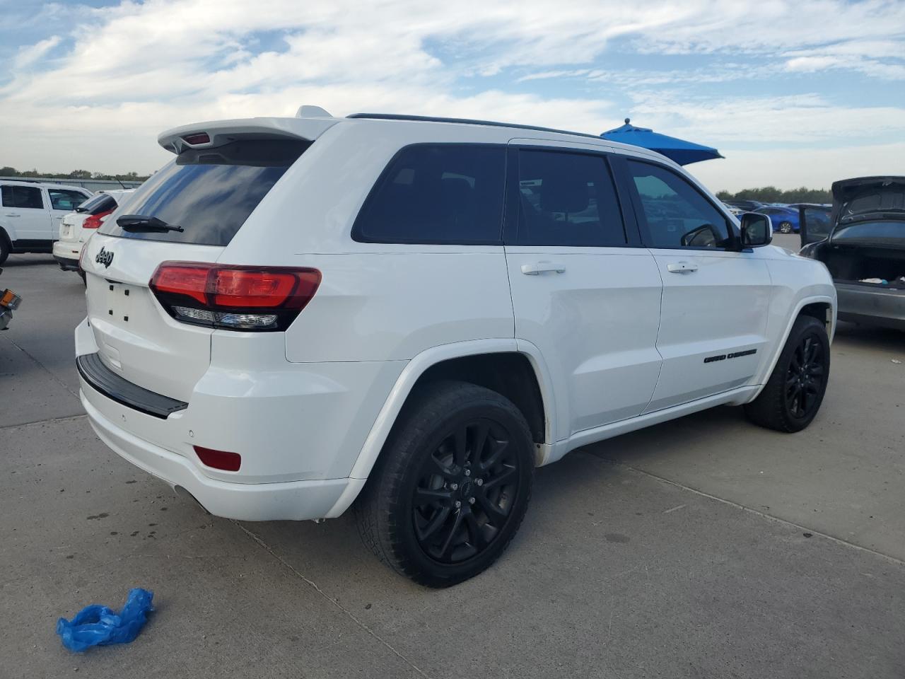 JEEP GRAND CHEROKEE LAREDO