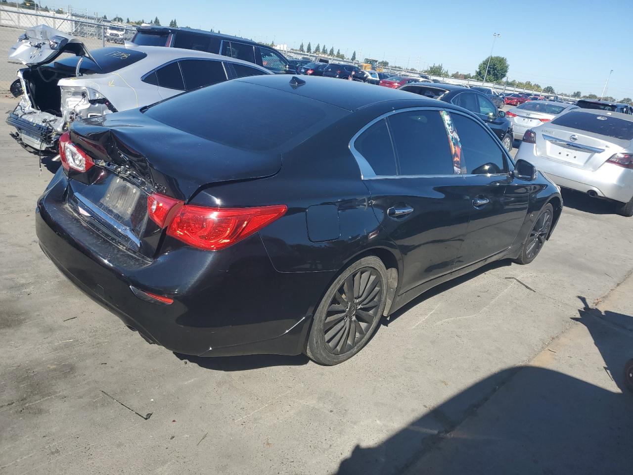 INFINITI Q50 PREMIUM