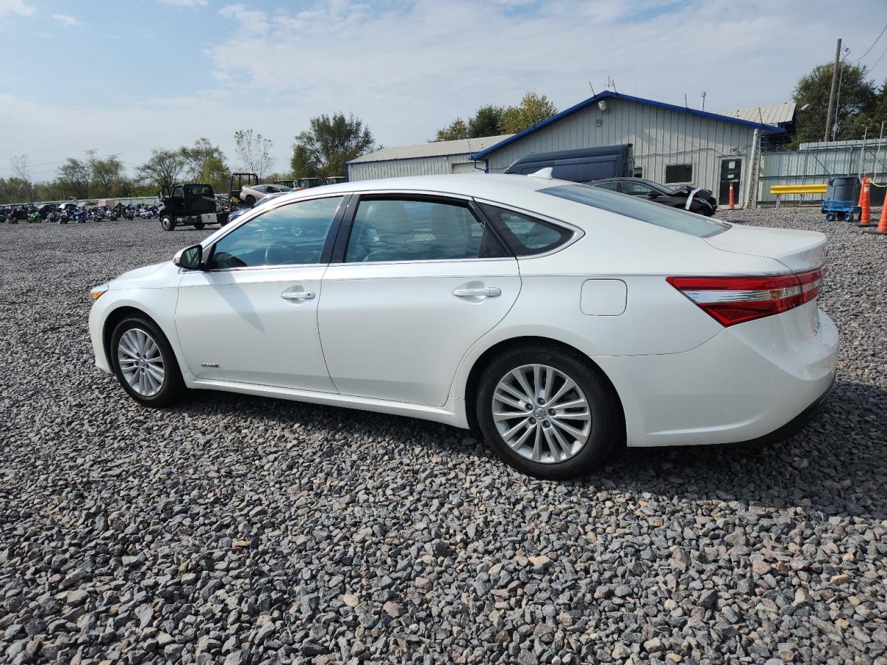 TOYOTA AVALON HYBRID