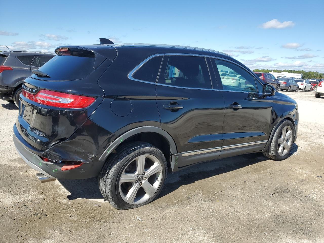 LINCOLN MKC PREMIERE