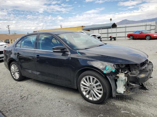 2013 VOLKSWAGEN JETTA SEL - 3VWLX7AJ2DM390303