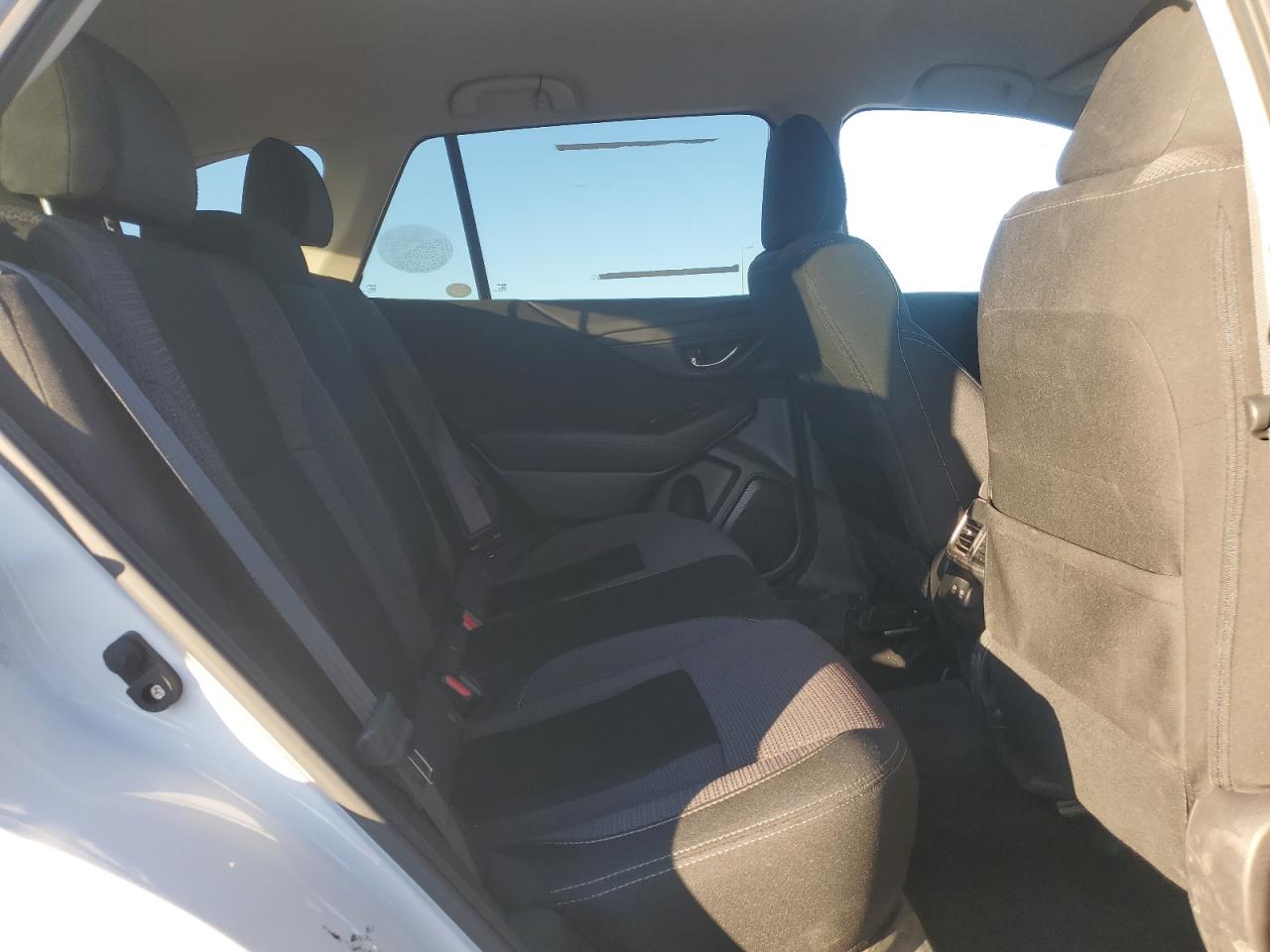 SUBARU OUTBACK PREMIUM