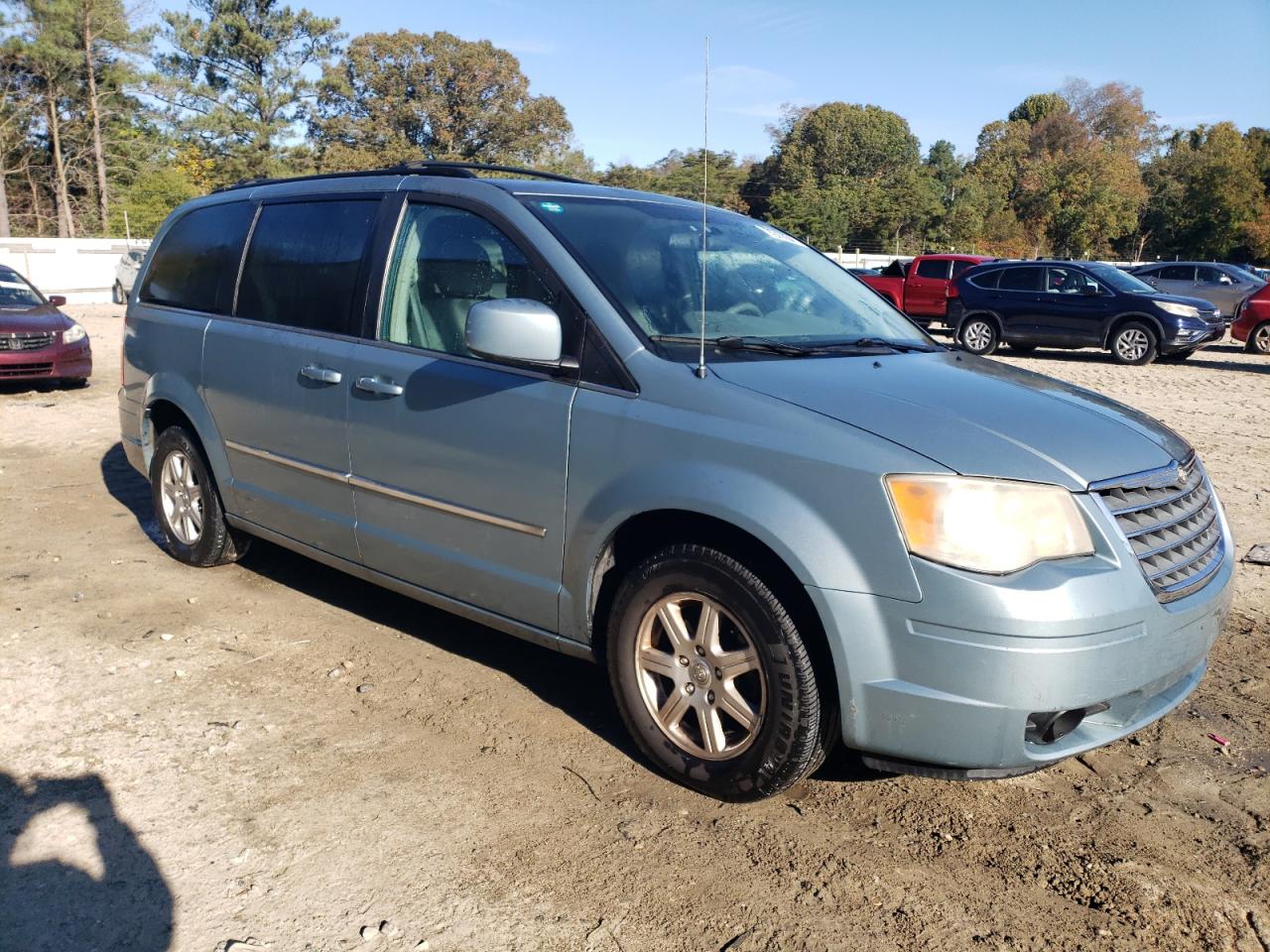 CHRYSLER TOWN & COUNTRY TOURING