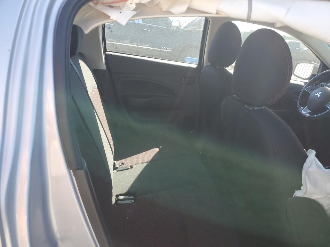 MITSUBISHI MIRAGE SE