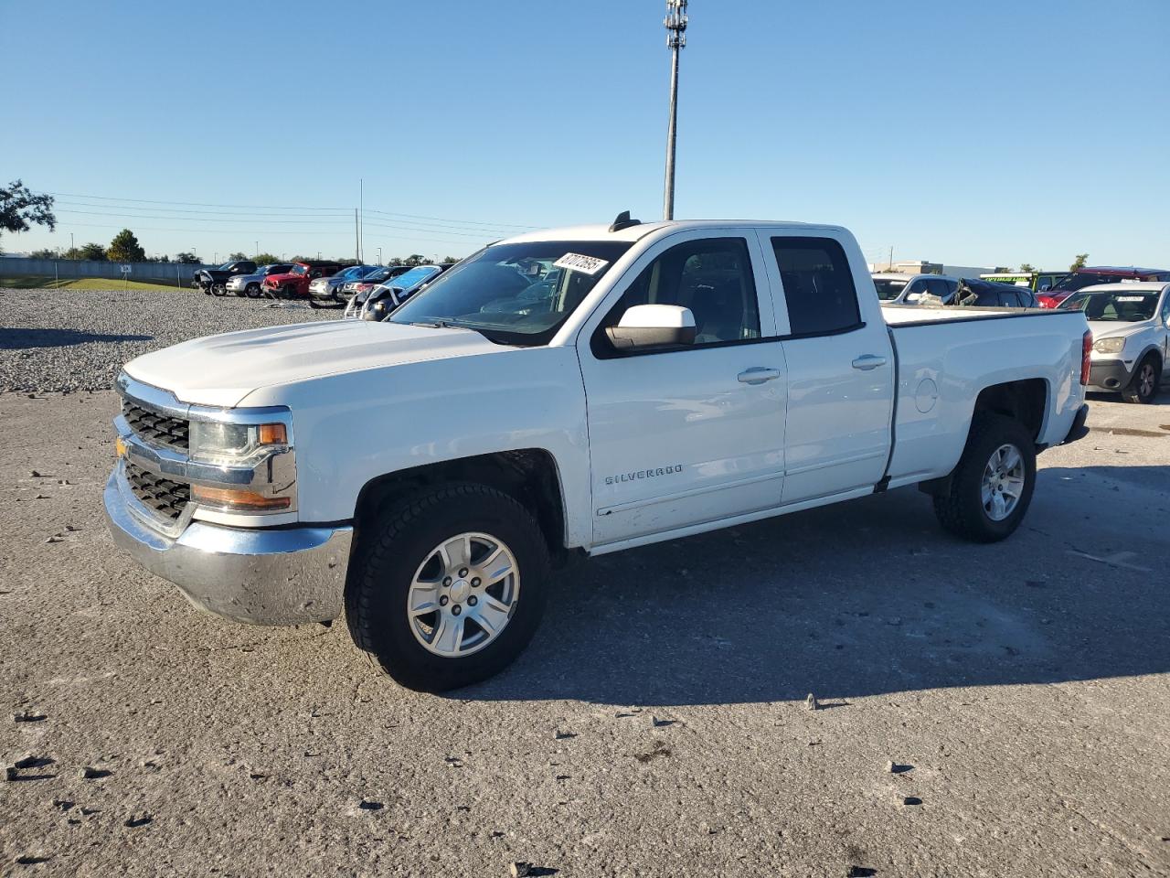 CHEVROLET SILVERADO C1500 LT
